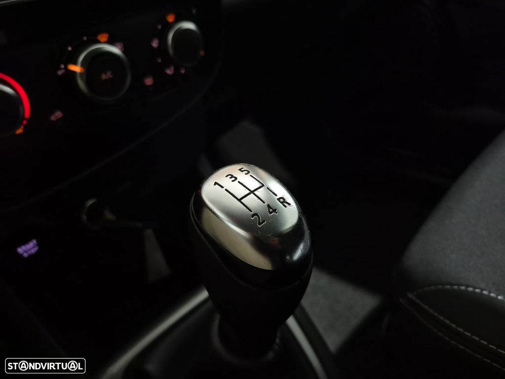 Renault Clio Sport Tourer 1.5 dCi Limited - 16