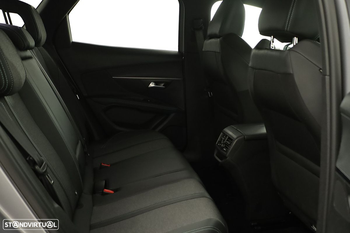 Peugeot 3008 1.2 PureTech Allure Pack - 20