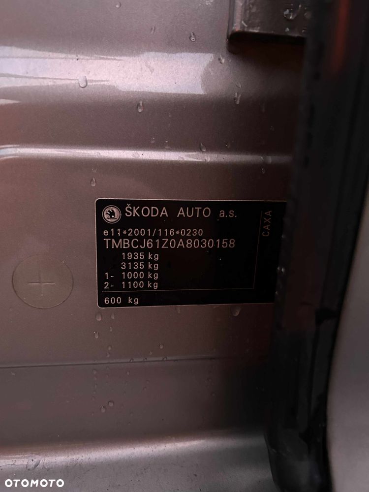 Skoda Octavia 1.4 TSI Ambiente DSG - 14