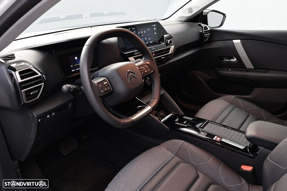 Citroën e-C4 X 50 kWh Plus - 23