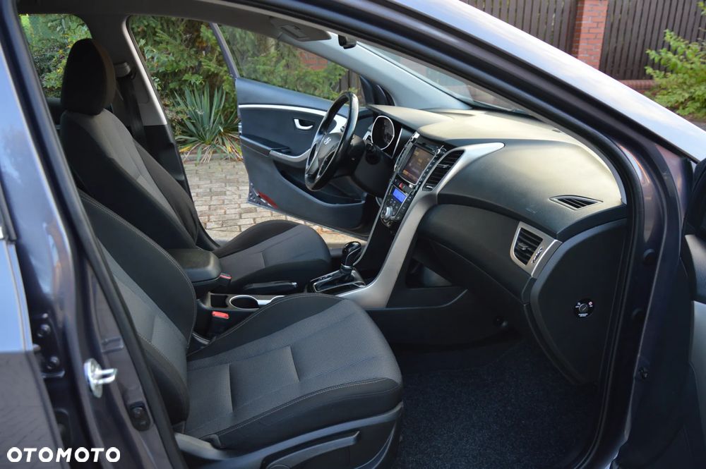 Hyundai i30 1.6 CRDi Premium DCT - 12
