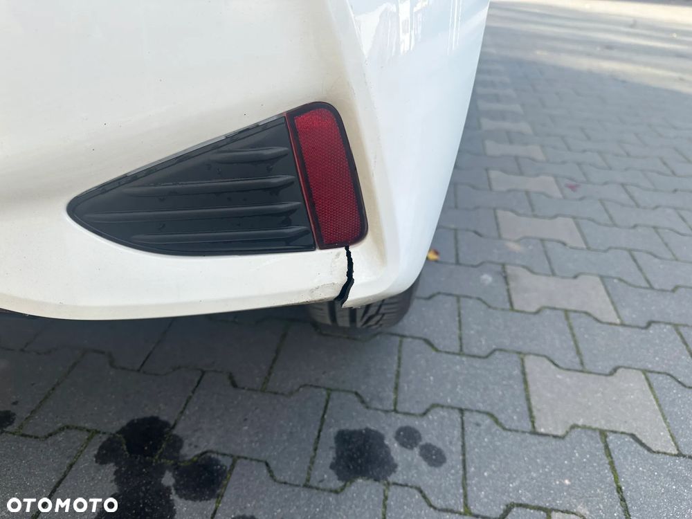 Toyota Yaris 1.5 Premium - 20