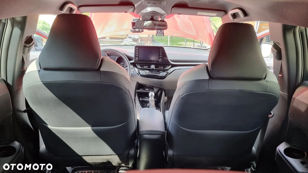 Toyota C-HR 2.0 Hybrid GR Sport - 26