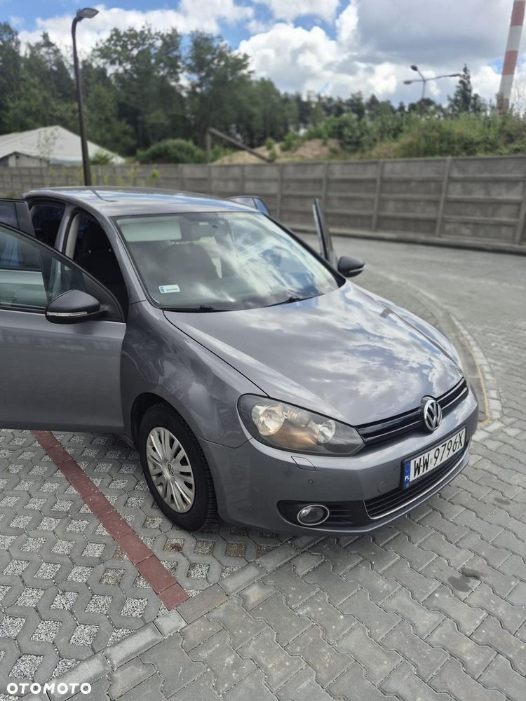 Volkswagen Golf - 4