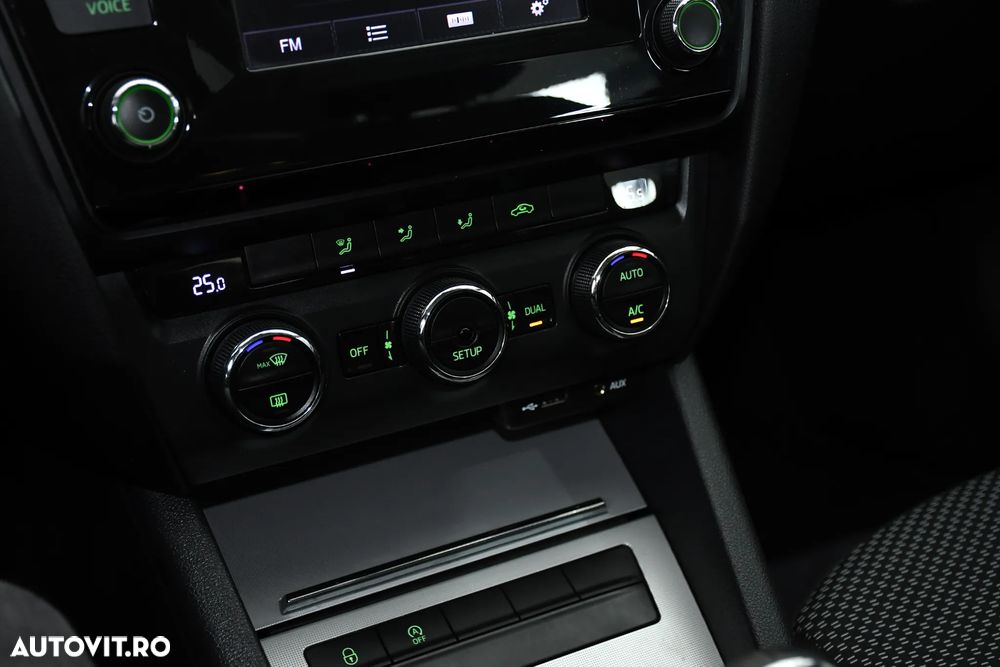 Skoda Octavia 1.6 TDI Business - 8