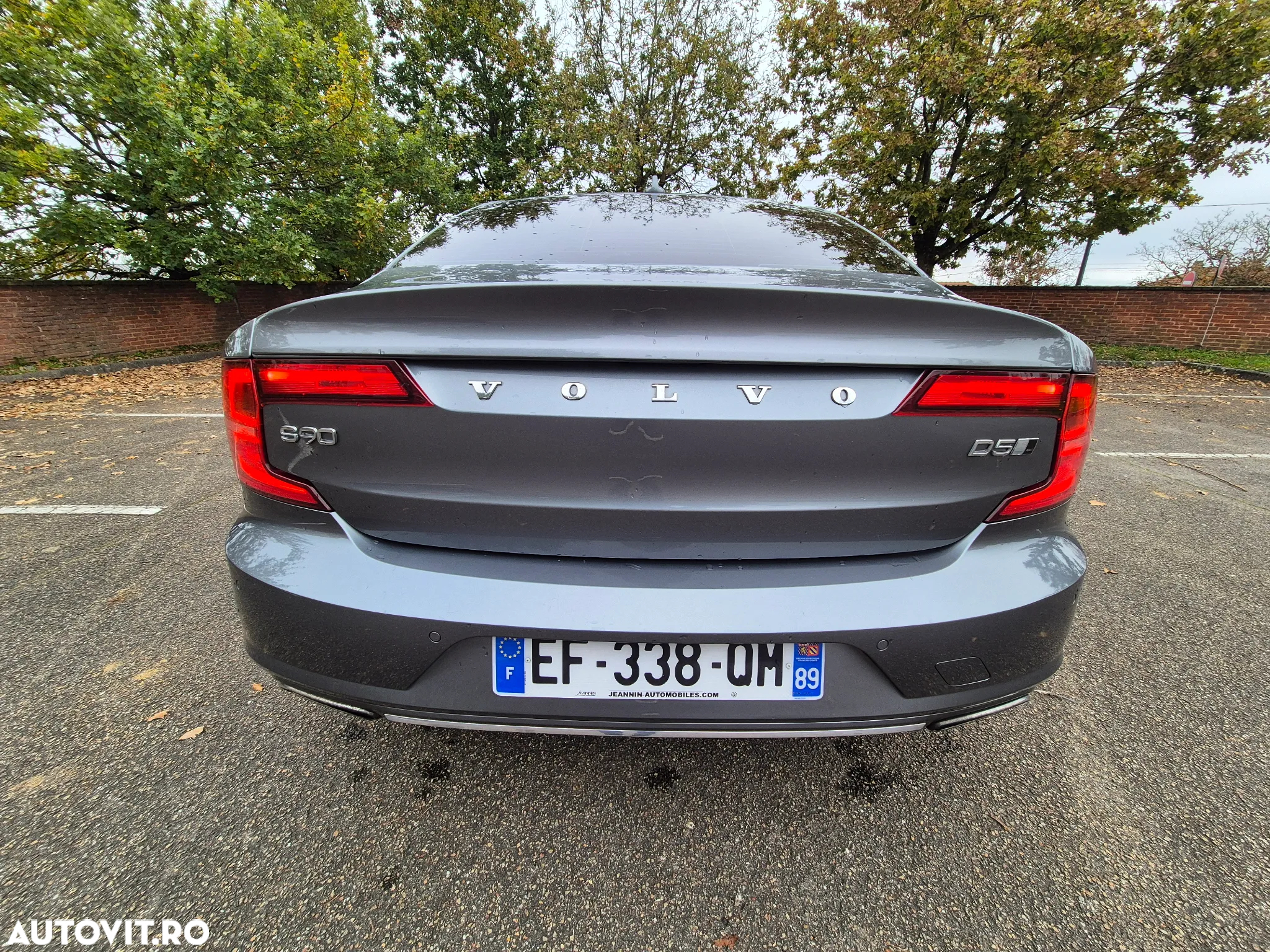 Volvo S90 D5 AWD Geartronic Inscription - 11