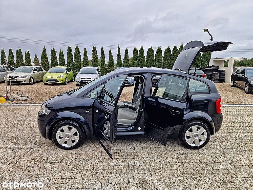 Audi A2 1.4 - 19