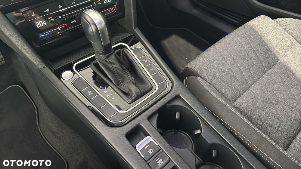 Volkswagen Passat 2.0 TDI EVO Business DSG - 16