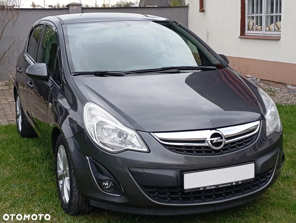 Opel Corsa 1.4 16V Color Stripes - 1