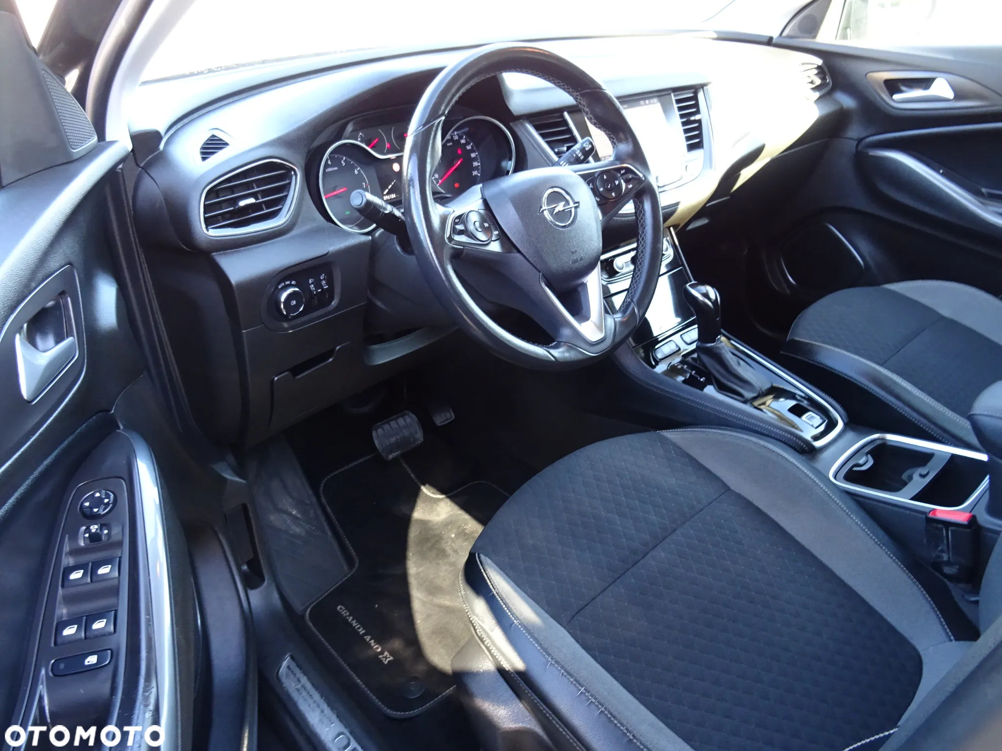 Opel Grandland X 1.2 Start/Stop Automatik Ultimate - 8