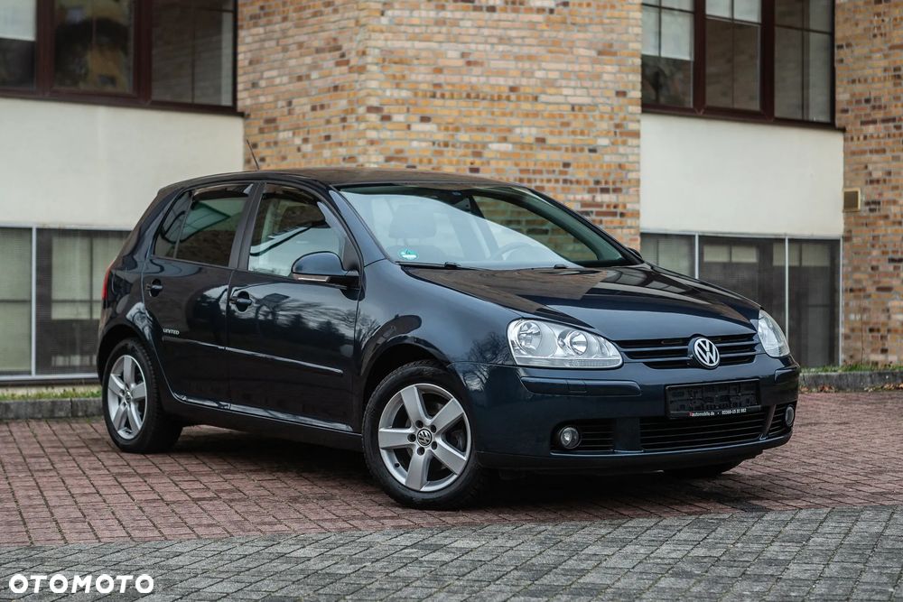 Volkswagen Golf - 11