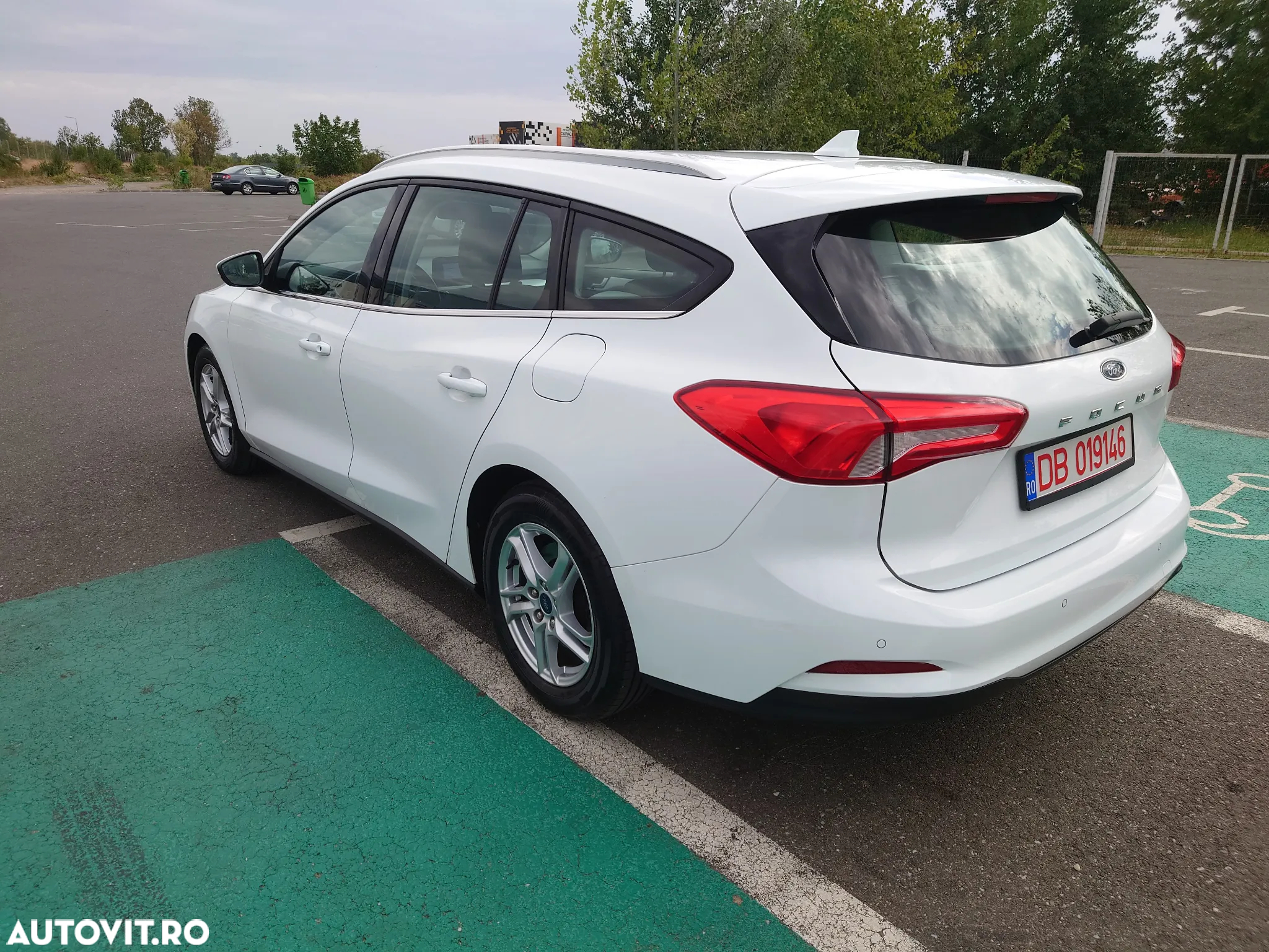 Ford Focus 1.5 EcoBlue Start-Stopp-System Aut. COOL&CONNECT - 14