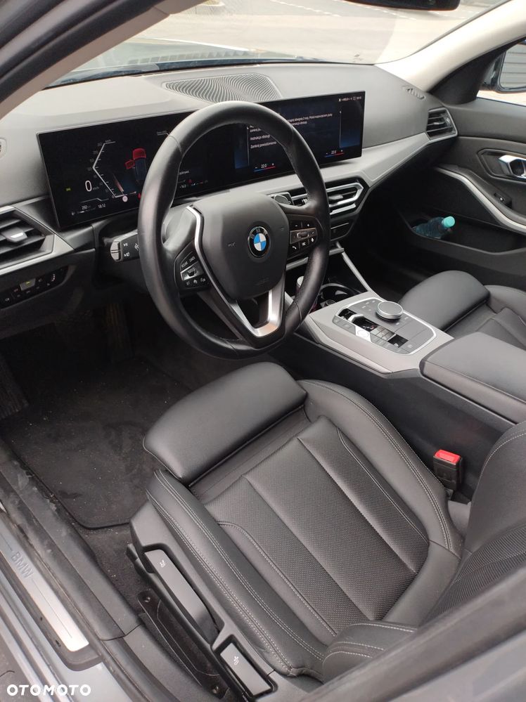 BMW Seria 3 316d mHEV - 3