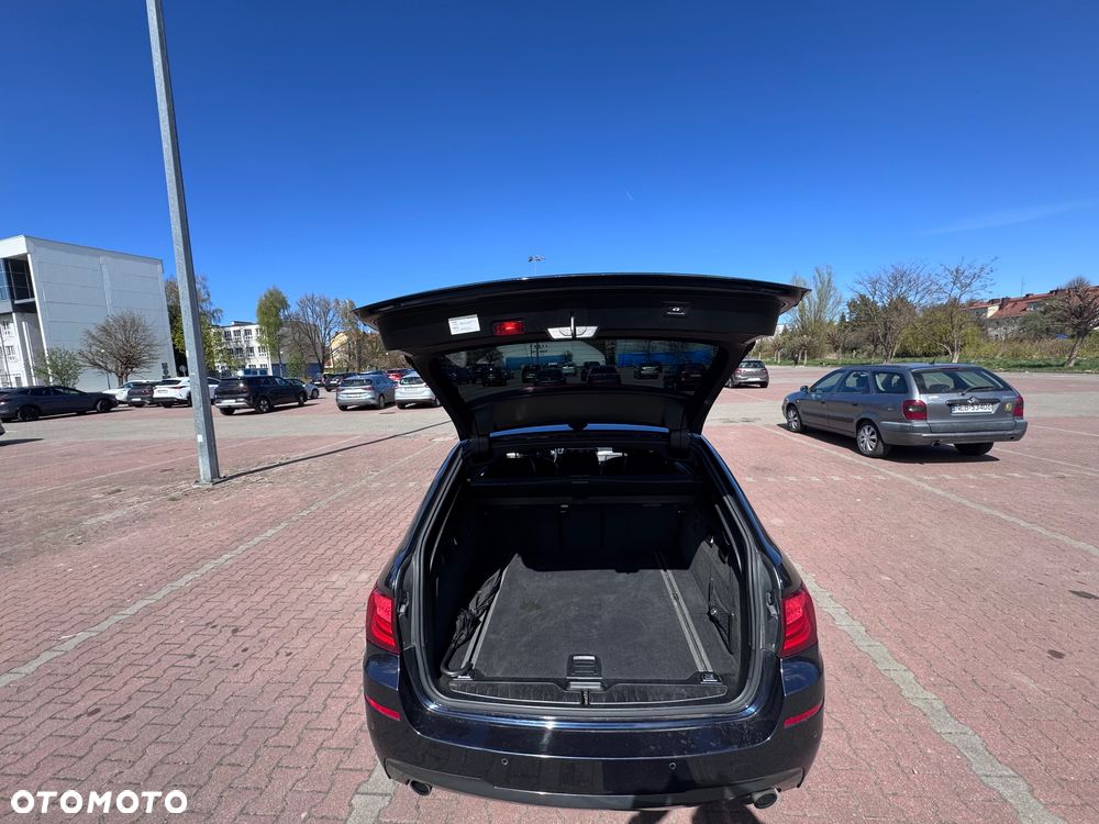 BMW Seria 5 535d xDrive Sport-Aut Luxury Line - 4