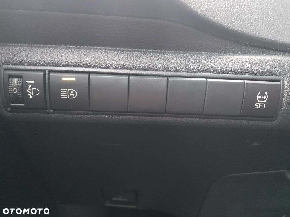 Toyota Corolla 1.5 Comfort - 24