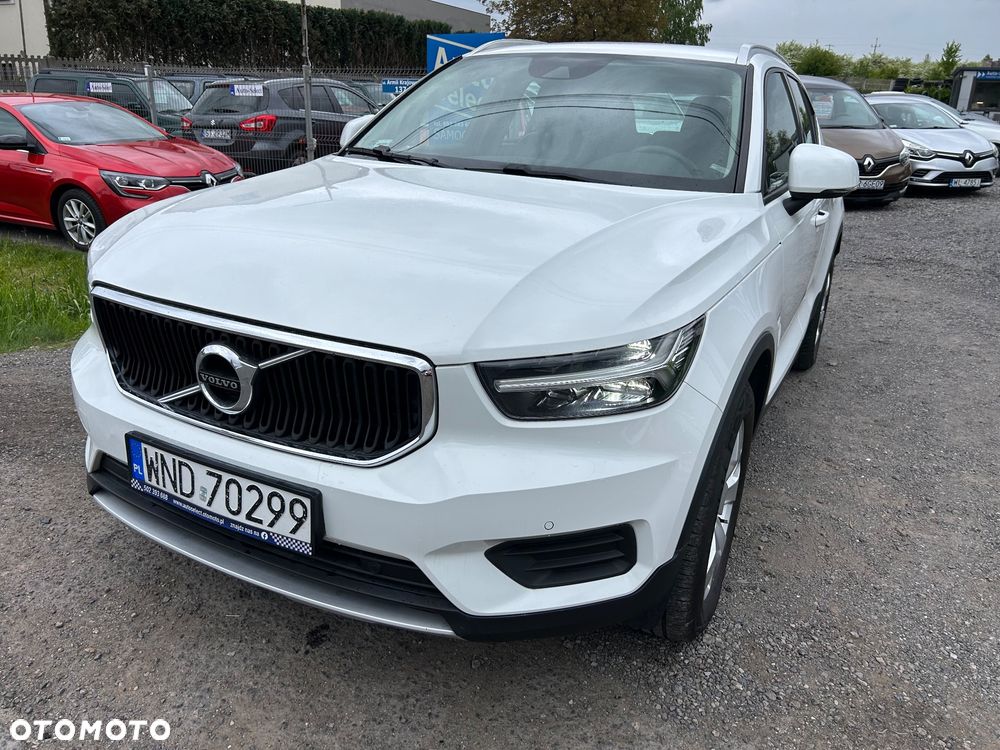 Volvo XC 40 T5 AWD Momentum Pro - 3