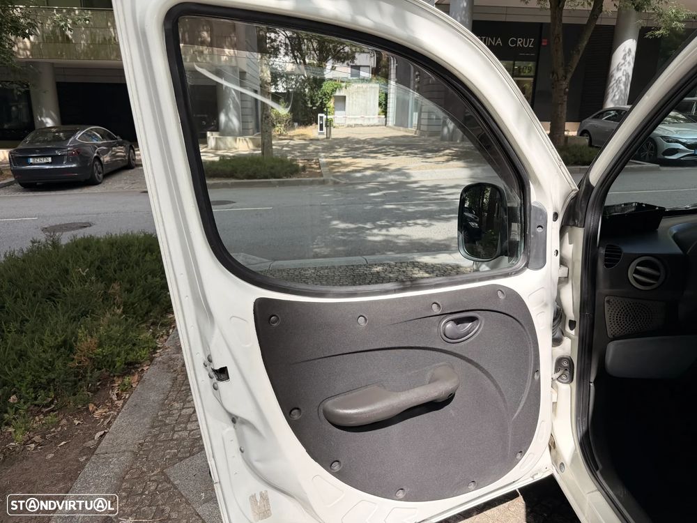Fiat DOBLO 1.3 Multijet - 17