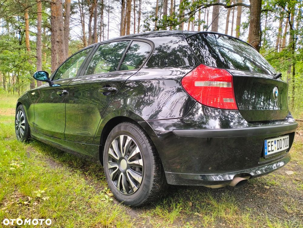 BMW Seria 1 - 22