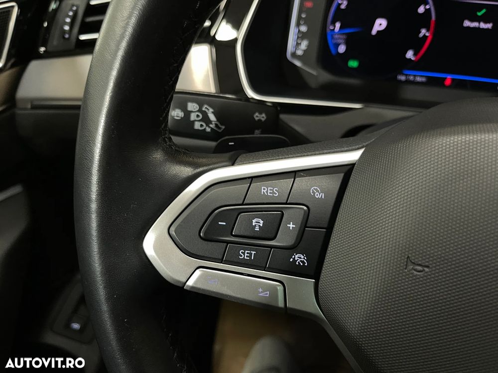 Volkswagen Passat 2.0 TSI ACT OPF DSG Highline - 27