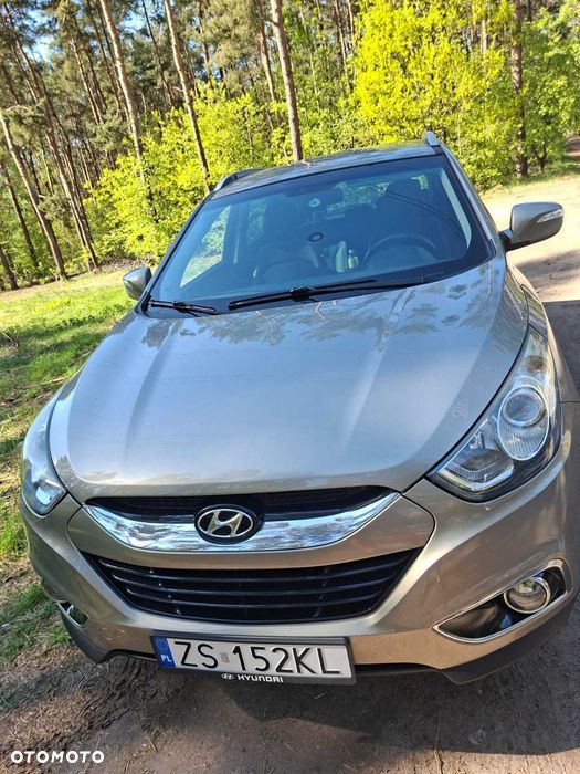 Hyundai ix35 2.0 CRDi 4WD Premium - 2