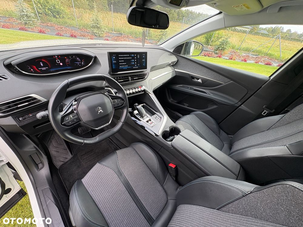 Peugeot 3008 1.5 BlueHDi Allure Pack S&S EAT8 - 11