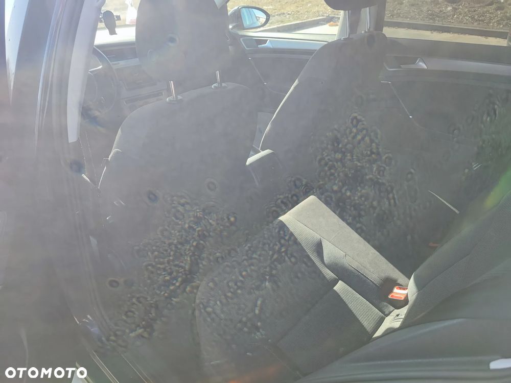 Volkswagen Golf 1.6 TDI BlueMotion Trendline - 8