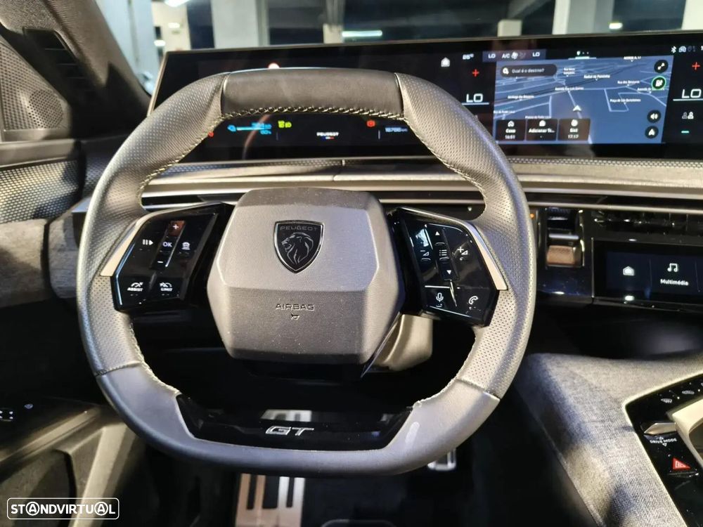 Peugeot e-5008 73 kWh GT — fotografia 30