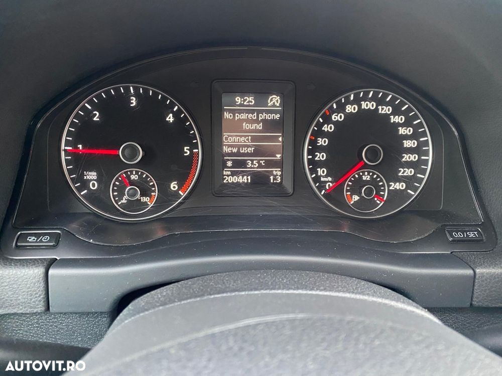 Volkswagen Golf Plus 1.6 TDI DPF BlueMotion Technology Comfortline - 17