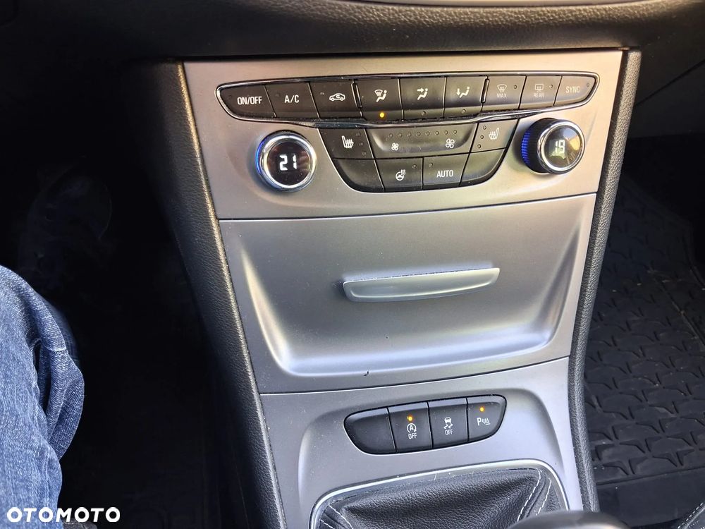 Opel Astra 1.6 D Start/Stop Edition - 20