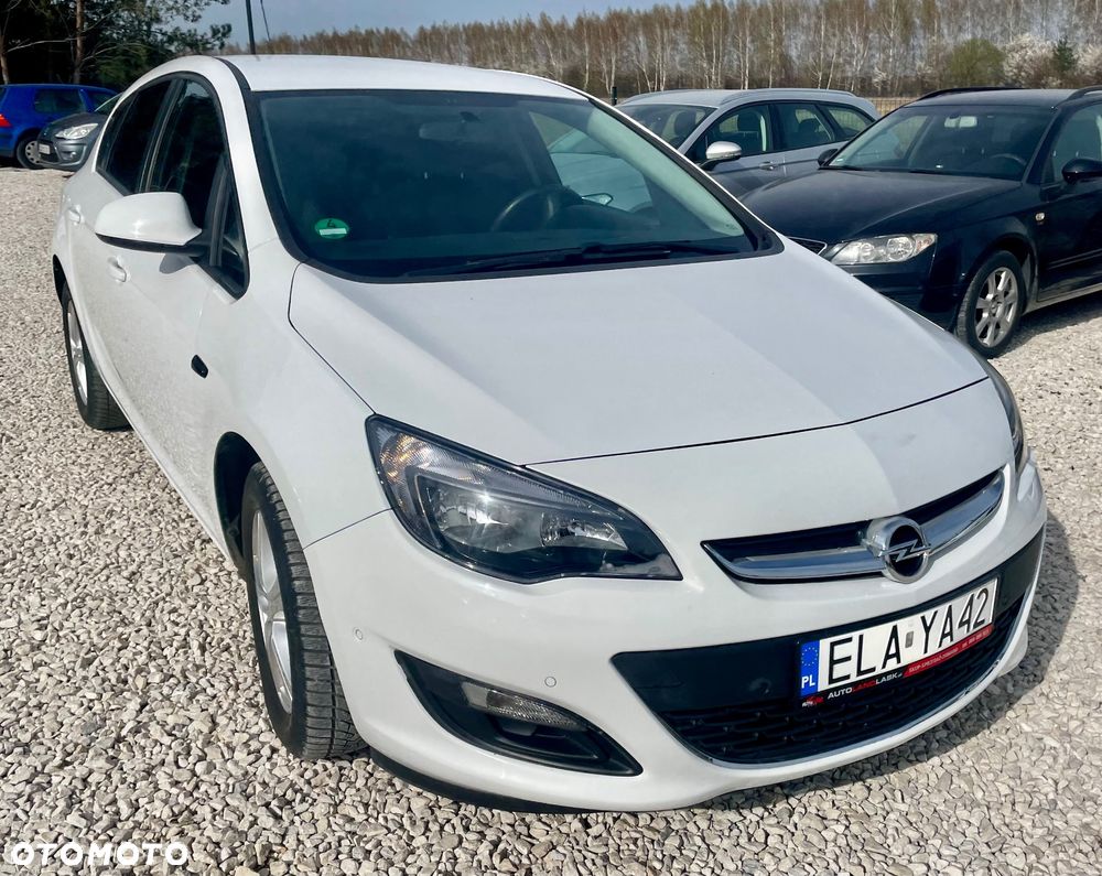 Opel Astra 1.6 D Start/Stop Active - 27