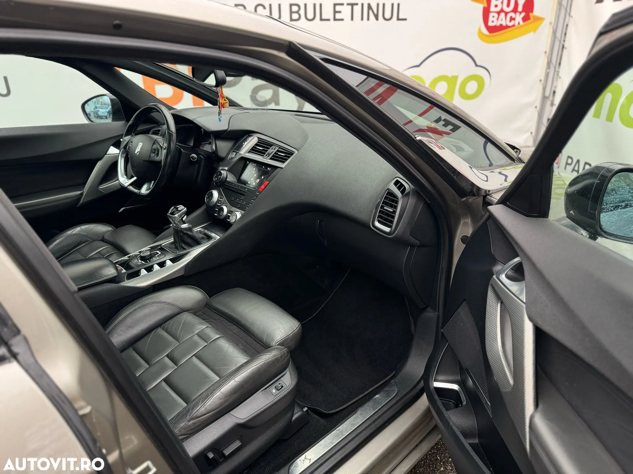 Citroën DS5 HDi 165 Business - 27
