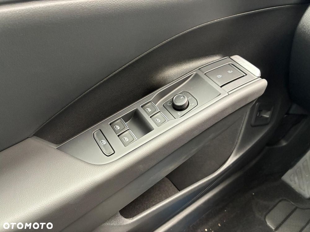 Volkswagen T-Roc - 22