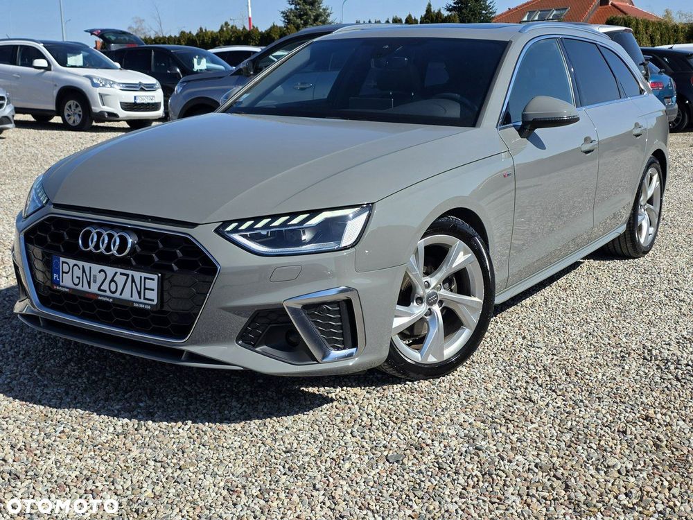 Audi A4 Avant 30 TDI S tronic S line - 1