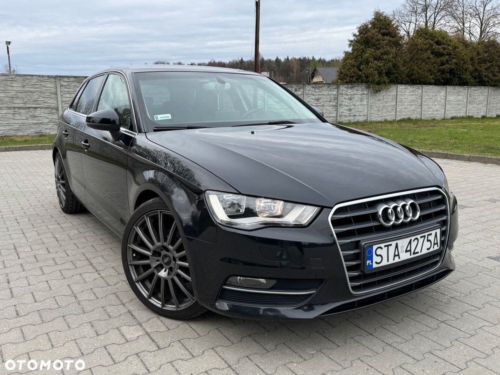 Audi A3 Sportback 1.6 TDI S tronic Ambition - 2