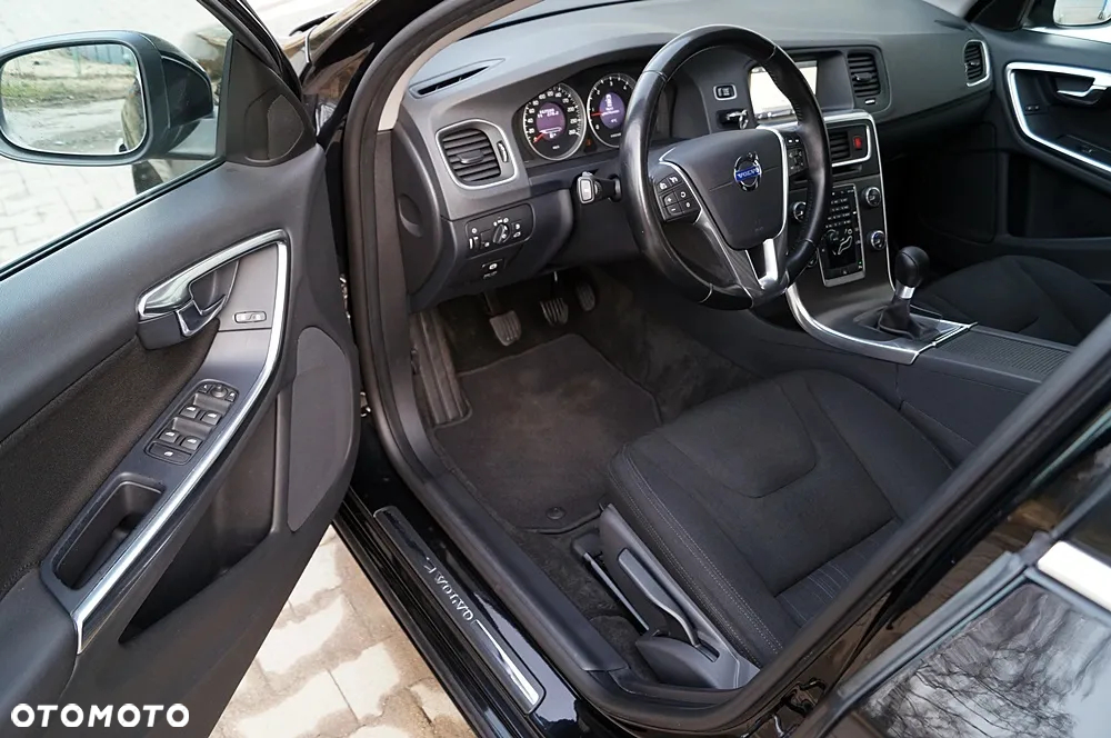 Volvo V60 - 14