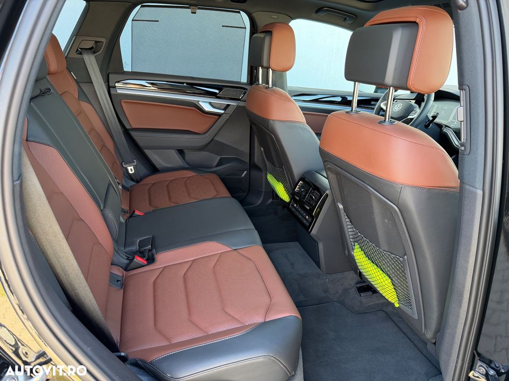 Volkswagen Touareg 3.0 V6 TDI 4Motion DPF Automatik R-Line - 18