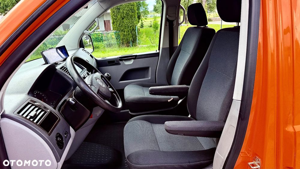 Volkswagen Transporter - 31