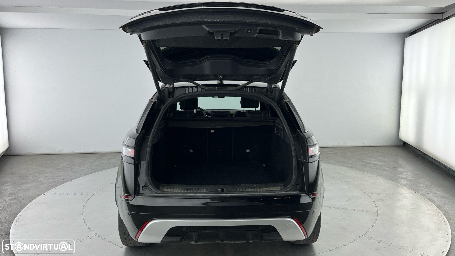 Land Rover Range Rover Velar 2.0 R-Dynamic - 9