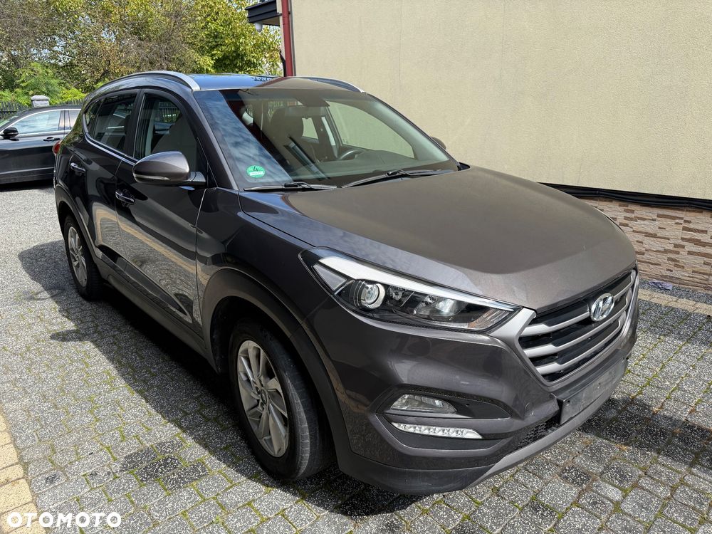 Hyundai Tucson 2.0 CRDi 4WD Automatik Style - 1