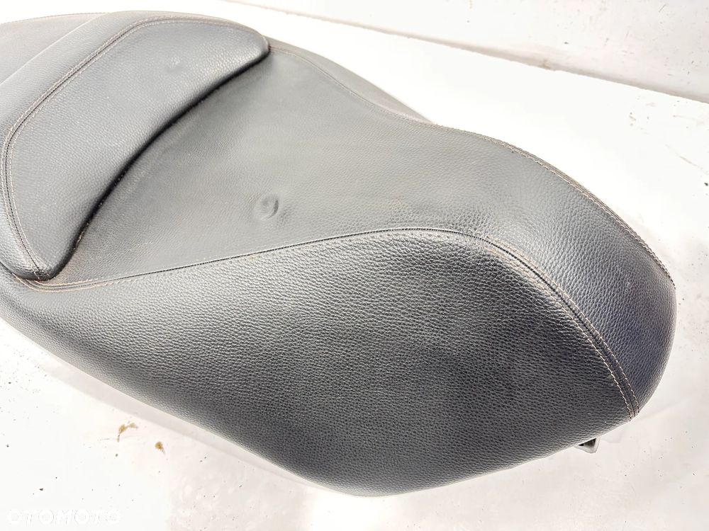 Siedzenie fotel kanapa Piaggio MP3 300 Yourban - 5