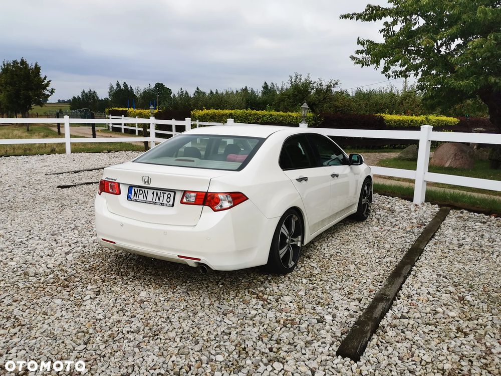 Honda Accord 2.0 Comfort - 14