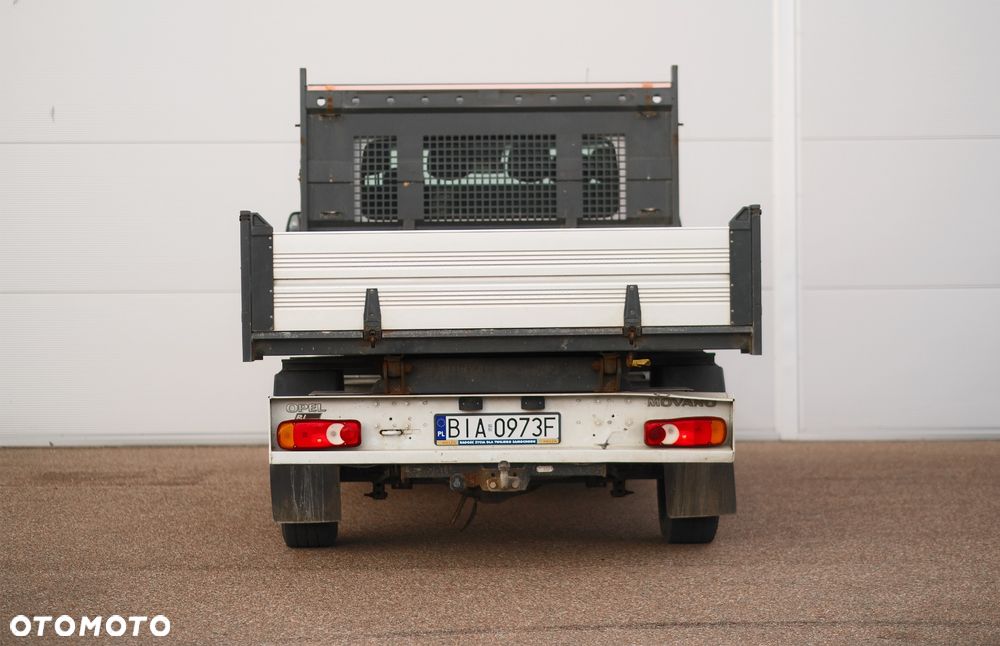 Opel Movano - 12