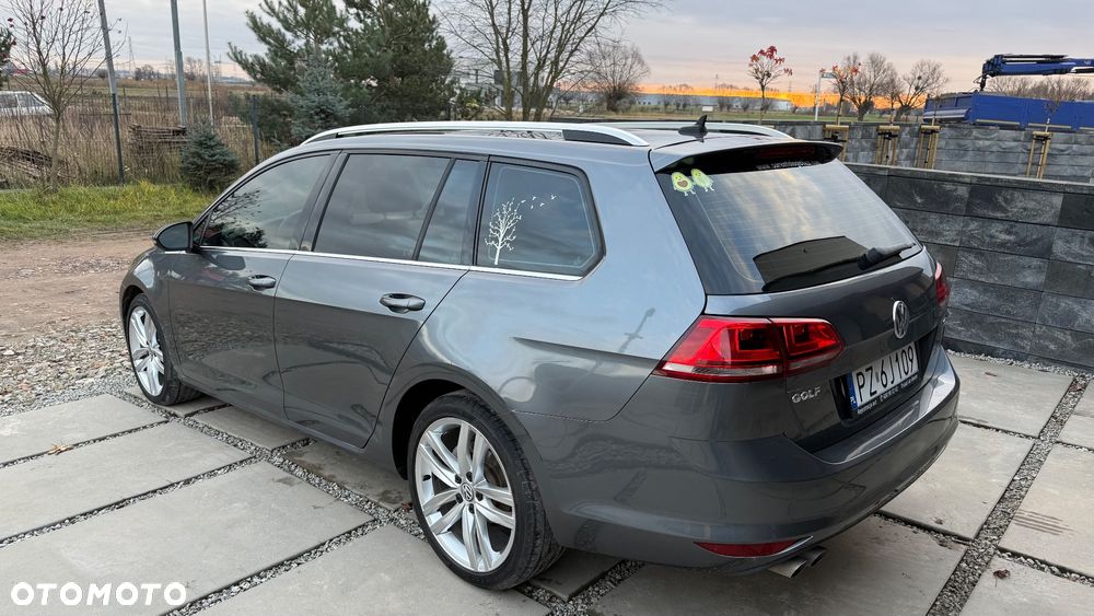 Volkswagen Golf 2.0 TDI BlueMotion Technology DSG Highline - 3