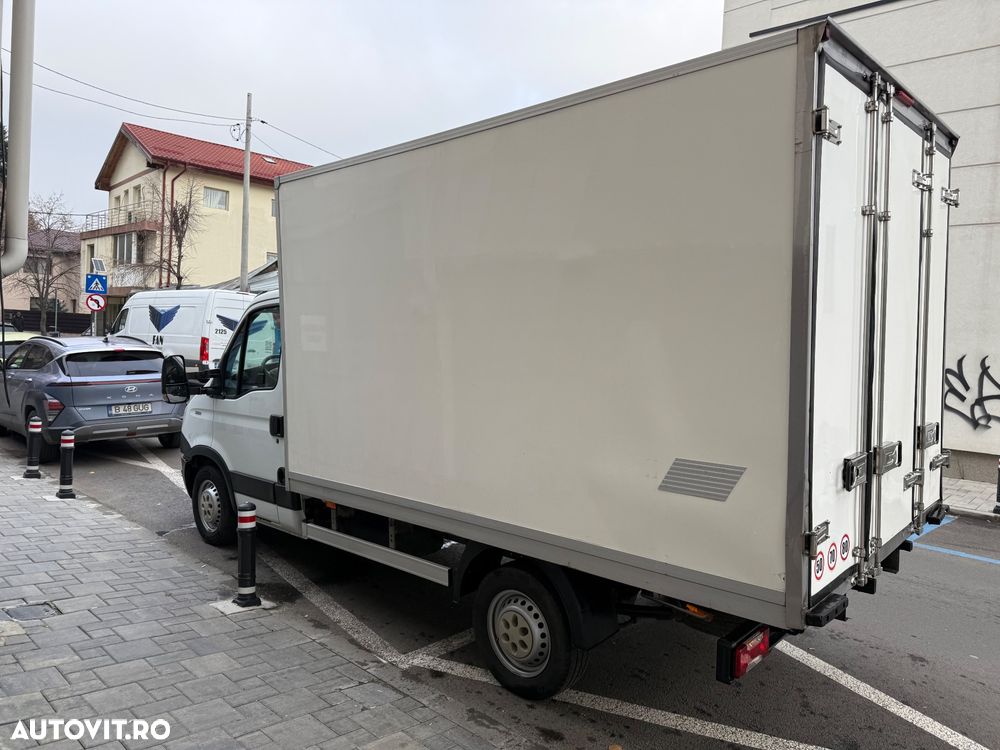 Iveco Daily 35c Frigorific Frig Carrier an 2014 Cub Izoterm 298.000km Istoric Service Facturi Kit Distribuție Ambreiaj Rezivie Frig AC Navi Discuri Placute Baterie Anvelope direcție suspensie Vopsea Ok TVA - 22