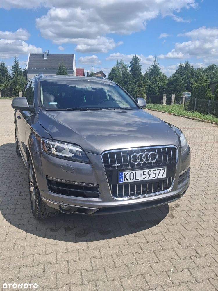 Audi Q7 - 1