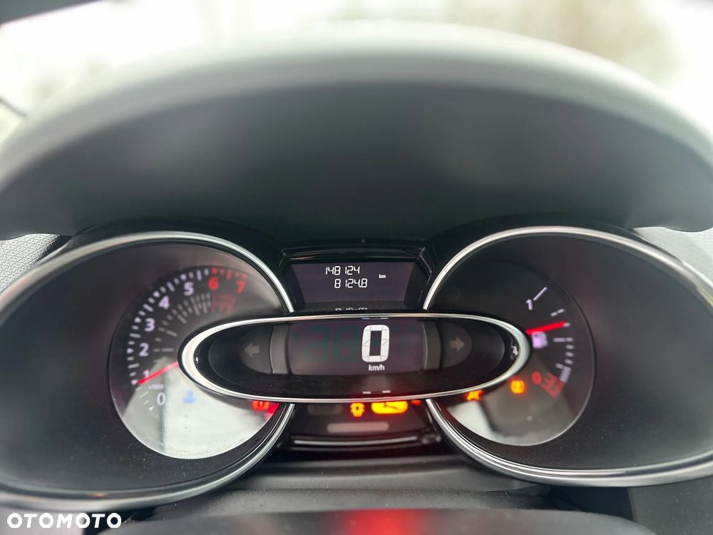 Renault Clio - 15
