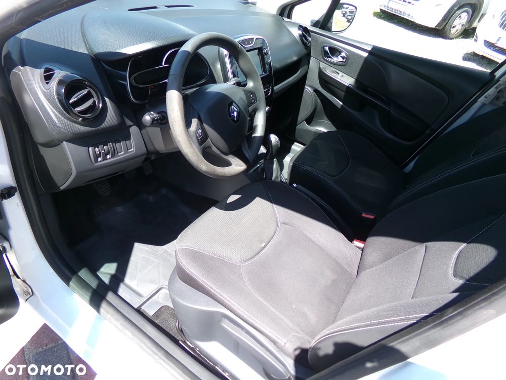 Renault Clio 1.2 16V Zen - 3
