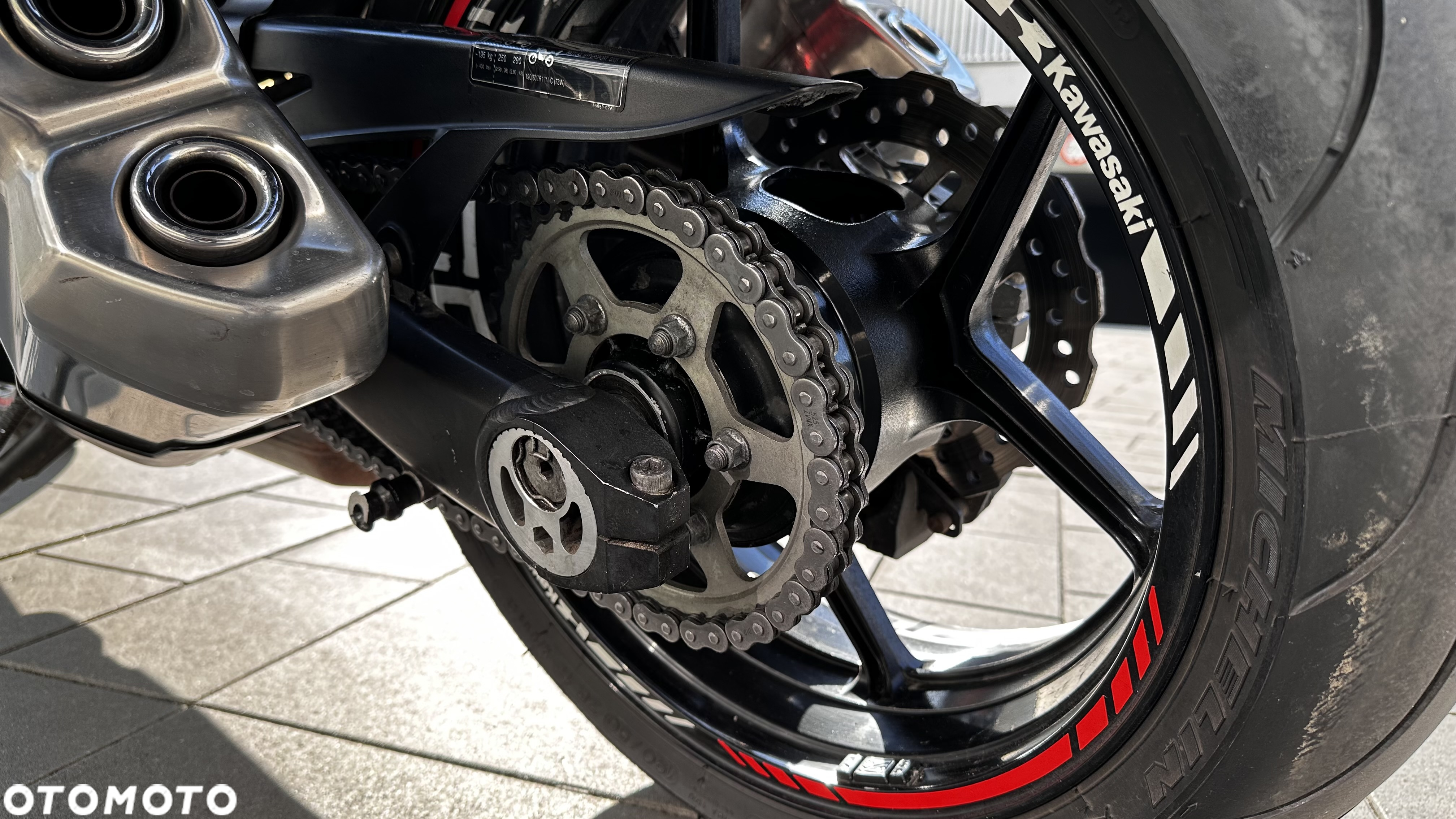 Kawasaki Ninja 1000 SX - 15