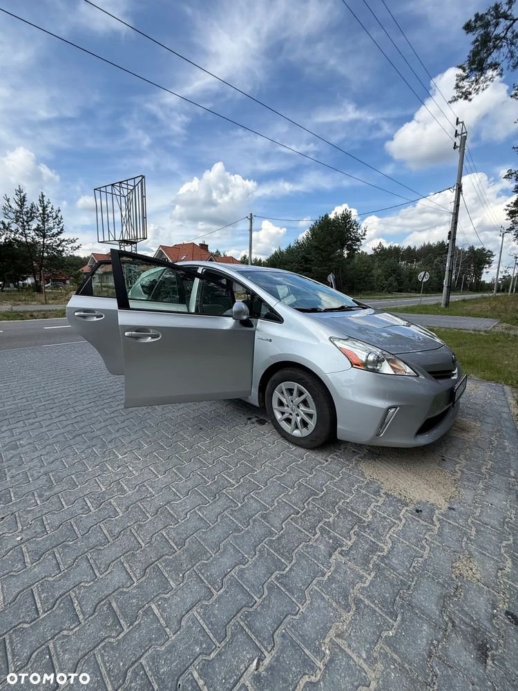 Toyota Prius+ (Hybrid) - 6