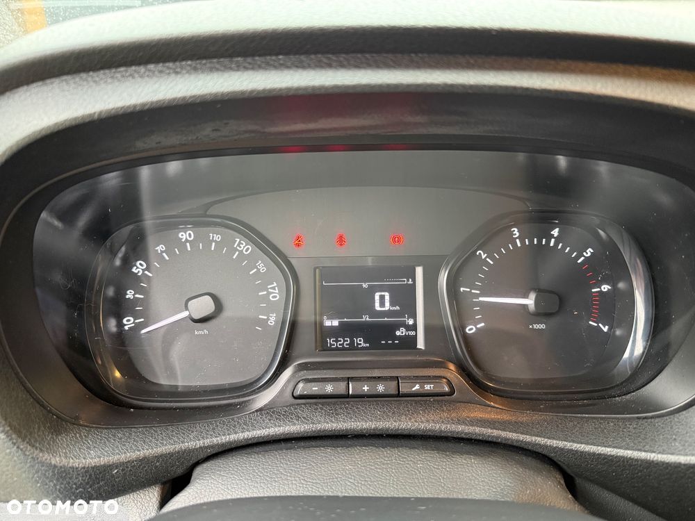 Toyota Proace - 10